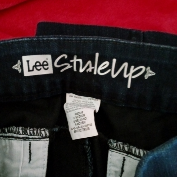Lee 'Styleup" dark wash blue denim bootcut jeans - Picture 5 of 5